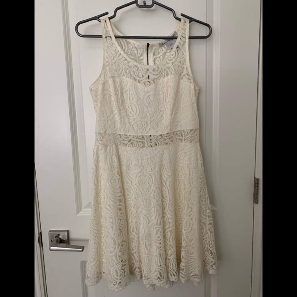 Short white lace dress